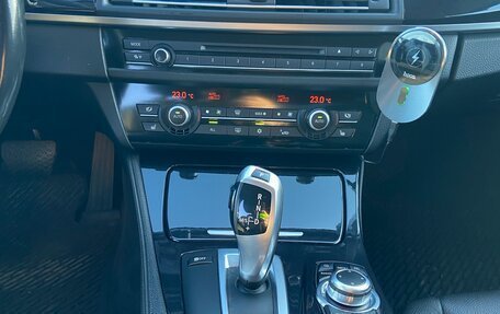 BMW 5 серия, 2010 год, 2 000 000 рублей, 18 фотография