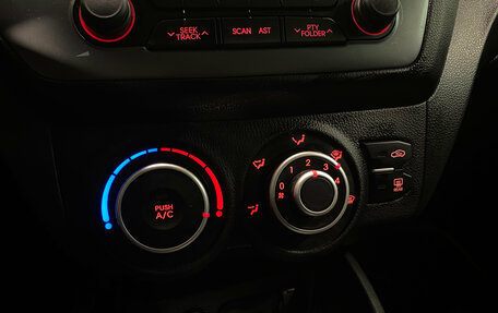 KIA Rio III рестайлинг, 2014 год, 1 000 000 рублей, 13 фотография