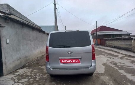 Hyundai Grand Starex Grand Starex I рестайлинг 2, 2010 год, 1 080 000 рублей, 5 фотография