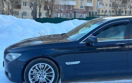 BMW 7 серия, 2011 год, 1 319 000 рублей, 11 фотография