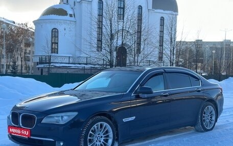 BMW 7 серия, 2011 год, 1 319 000 рублей, 10 фотография