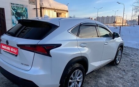 Lexus NX I, 2021 год, 4 350 000 рублей, 7 фотография