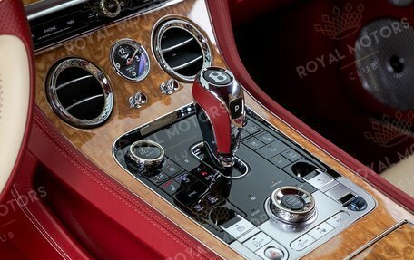 Bentley Continental GT III, 2018 год, 16 990 000 рублей, 11 фотография