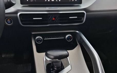 Geely Coolray I, 2022 год, 1 249 000 рублей, 29 фотография