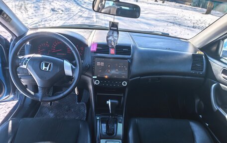 Honda Accord VII рестайлинг, 2004 год, 675 000 рублей, 6 фотография