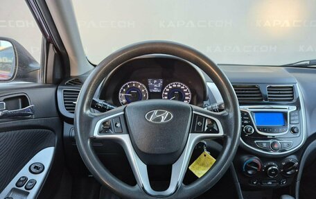 Hyundai Solaris II рестайлинг, 2011 год, 667 000 рублей, 5 фотография