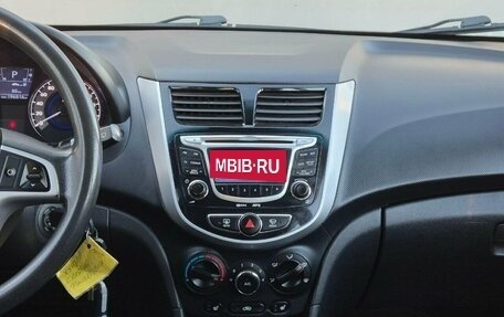 Hyundai Solaris II рестайлинг, 2011 год, 667 000 рублей, 10 фотография