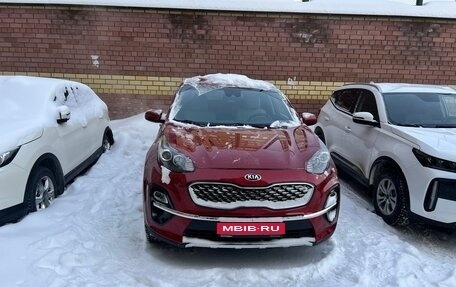 KIA Sportage IV рестайлинг, 2020 год, 2 450 000 рублей, 1 фотография