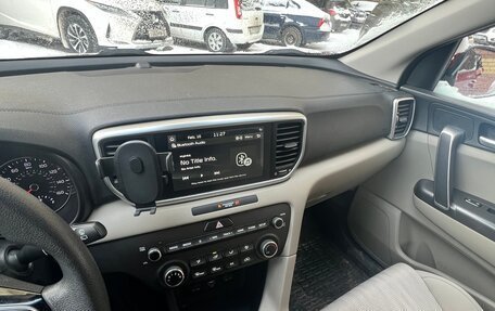 KIA Sportage IV рестайлинг, 2020 год, 2 450 000 рублей, 4 фотография