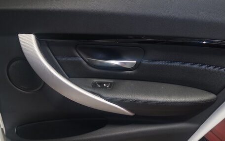 BMW 3 серия, 2018 год, 3 000 000 рублей, 9 фотография