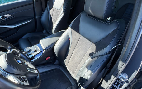 BMW 3 серия, 2019 год, 6 300 000 рублей, 11 фотография