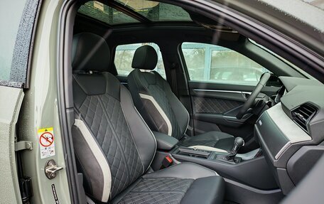 Audi Q3, 2025 год, 4 699 000 рублей, 17 фотография