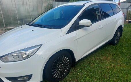 Ford Focus III, 2018 год, 1 050 000 рублей, 2 фотография