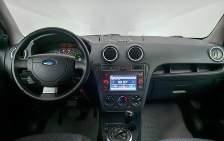 Ford Fusion I, 2006 год, 378 000 рублей, 11 фотография