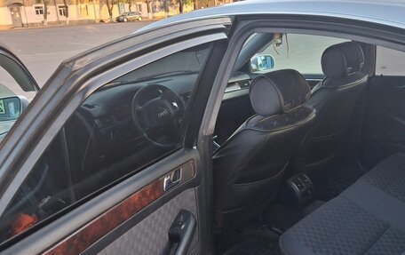 Audi A6, 1998 год, 550 000 рублей, 4 фотография