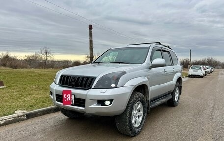 Toyota Land Cruiser Prado 120 рестайлинг, 2005 год, 2 150 000 рублей, 2 фотография