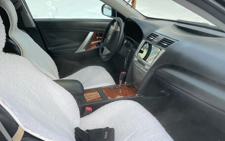 Toyota Camry, 2011 год, 1 320 000 рублей, 6 фотография