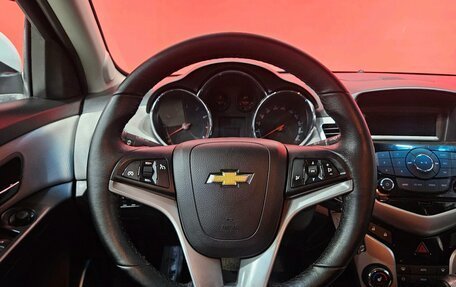 Chevrolet Cruze II, 2011 год, 797 000 рублей, 11 фотография