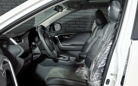 Toyota RAV4, 2025 год, 4 326 000 рублей, 10 фотография