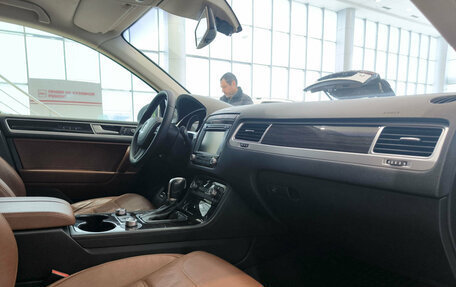 Volkswagen Touareg III, 2015 год, 3 150 000 рублей, 13 фотография