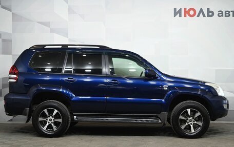 Toyota Land Cruiser Prado 120 рестайлинг, 2007 год, 2 000 000 рублей, 8 фотография
