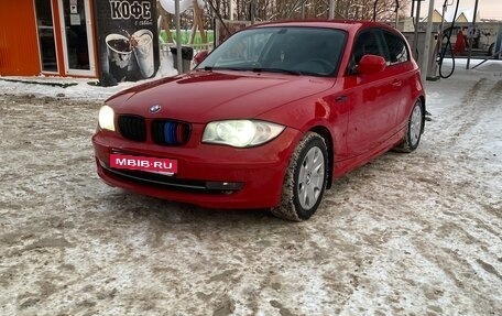 BMW 1 серия, 2010 год, 785 000 рублей, 2 фотография