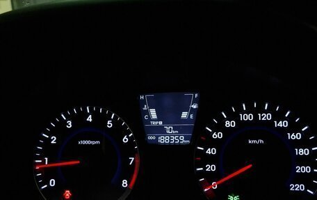 Hyundai Solaris II рестайлинг, 2011 год, 669 000 рублей, 2 фотография