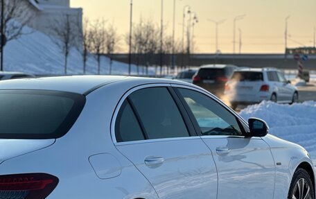 Mercedes-Benz E-Класс, 2021 год, 5 100 000 рублей, 7 фотография