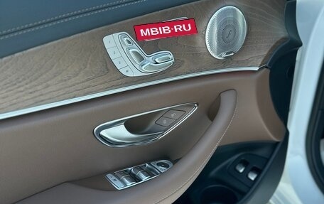 Mercedes-Benz E-Класс, 2021 год, 5 100 000 рублей, 14 фотография