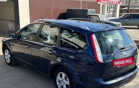 Ford Focus II рестайлинг, 2010 год, 800 000 рублей, 3 фотография