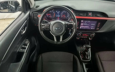 KIA Rio IV, 2021 год, 1 549 000 рублей, 11 фотография