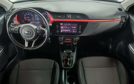 KIA Rio IV, 2021 год, 1 549 000 рублей, 9 фотография