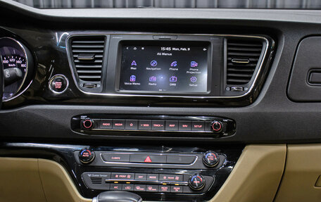 KIA Carnival III, 2019 год, 3 298 000 рублей, 17 фотография