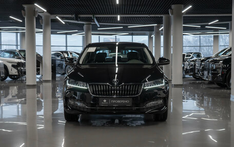 Skoda Superb III рестайлинг, 2025 год, 3 400 000 рублей, 3 фотография