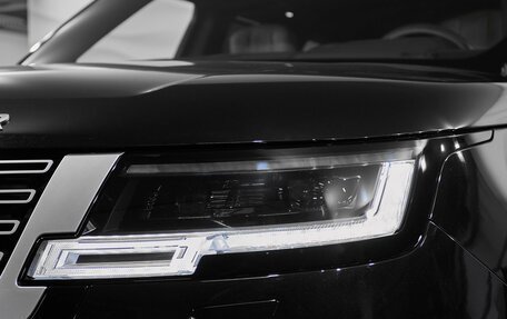 Land Rover Range Rover IV рестайлинг, 2026 год, 33 000 000 рублей, 3 фотография