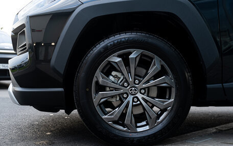 Toyota RAV4, 2025 год, 4 290 000 рублей, 11 фотография