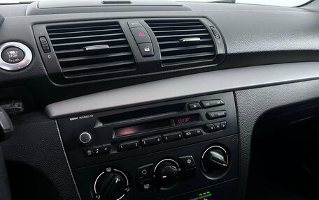 BMW 1 серия, 2011 год, 890 000 рублей, 11 фотография