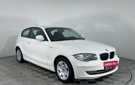 BMW 1 серия, 2011 год, 890 000 рублей, 3 фотография