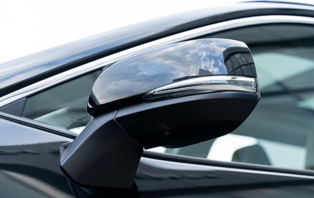 Toyota RAV4, 2025 год, 4 290 000 рублей, 15 фотография