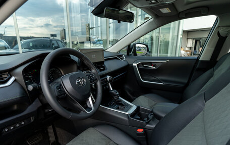 Toyota RAV4, 2025 год, 4 290 000 рублей, 19 фотография