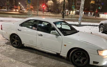 Nissan Laurel VIII, 2000 год, 290 000 рублей, 2 фотография