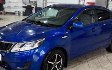 KIA Rio III рестайлинг, 2013 год, 750 000 рублей, 4 фотография