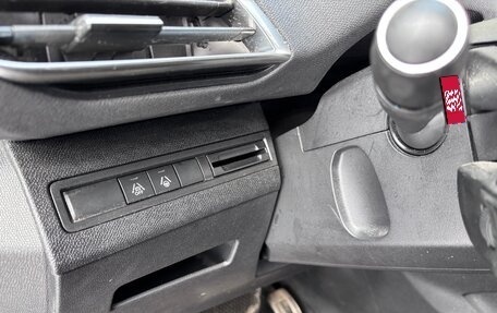 Peugeot 5008 II, 2021 год, 2 700 000 рублей, 9 фотография