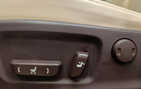 Lexus RX IV рестайлинг, 2019 год, 5 690 000 рублей, 13 фотография