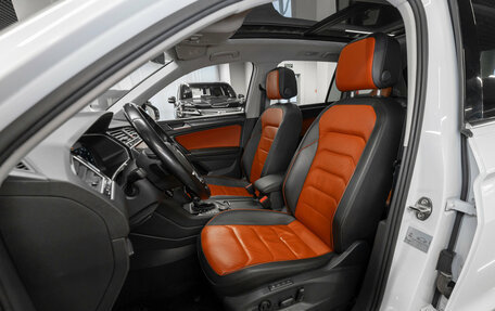 Volkswagen Tiguan II, 2017 год, 2 860 000 рублей, 9 фотография