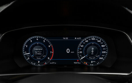 Volkswagen Tiguan II, 2017 год, 2 860 000 рублей, 12 фотография