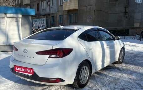 Hyundai Elantra VI рестайлинг, 2019 год, 1 180 000 рублей, 4 фотография