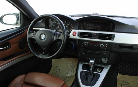 BMW 3 серия, 2007 год, 1 150 000 рублей, 13 фотография