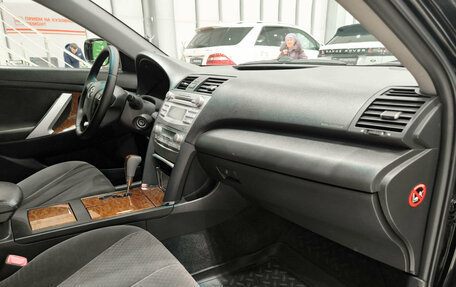 Toyota Camry, 2008 год, 1 099 000 рублей, 15 фотография