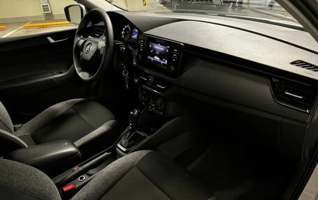 Skoda Rapid II, 2022 год, 1 275 000 рублей, 10 фотография